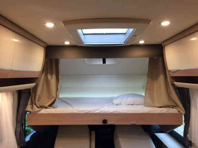 camping-car ITINEO SB 740  intérieur / autre couchage